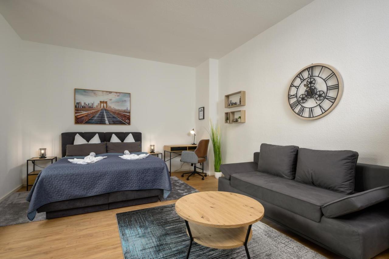 Sweethome - Zentral - Kueche & Parkplatz, Wifi Halle  Exterior photo